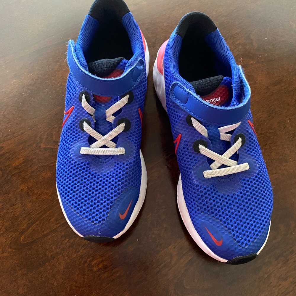 Blue Nike Renew boys shoes Size 2Y